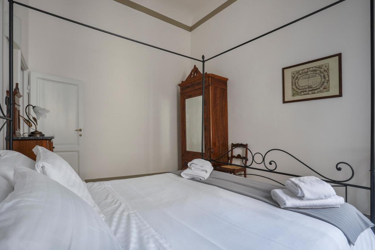 Apartment In Florence'S Heart: Via Delle Seggiole 外观 照片